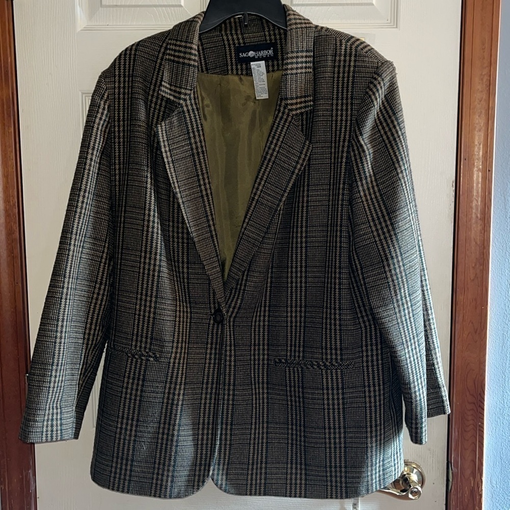 VTG-sag Harbor-18 W-Brown-green,tan,navy-Houndstooth,wool blend, blazer/jacket.